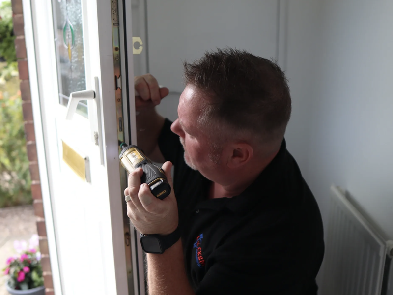 Locksmiths Near me